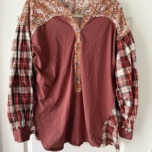 Altar'd State Floral and Plaid Women's Top